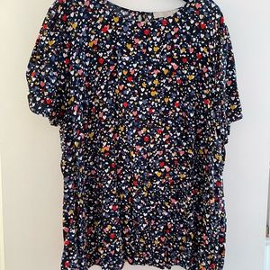 Short sleeve loft blouse